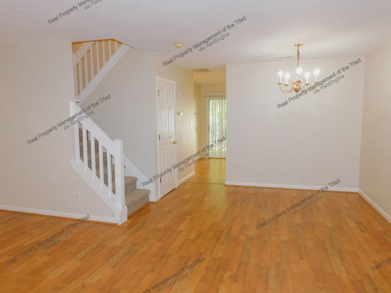 18 Raelans Cir - Photo 6 of 18