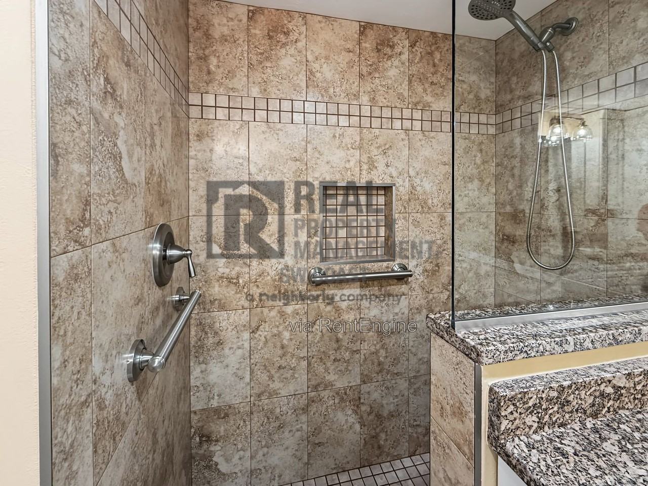 1409 Se 46th Ln #105 - Photo 6 of 20