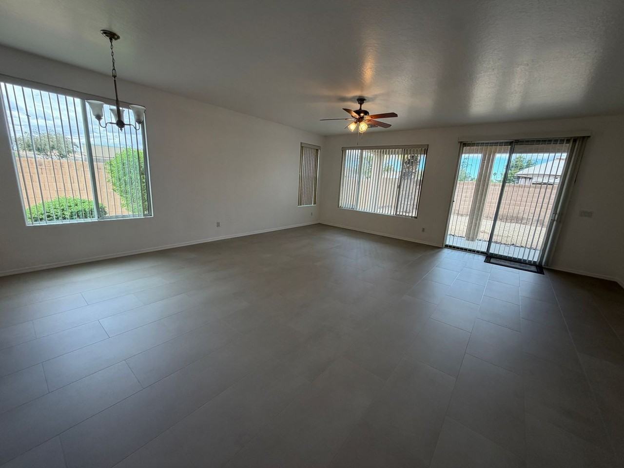 7630 W State Ave - Photo 6 of 20