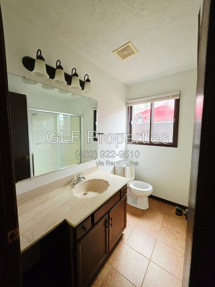 1413 2nd Ave #1 - Photo 5 of 9