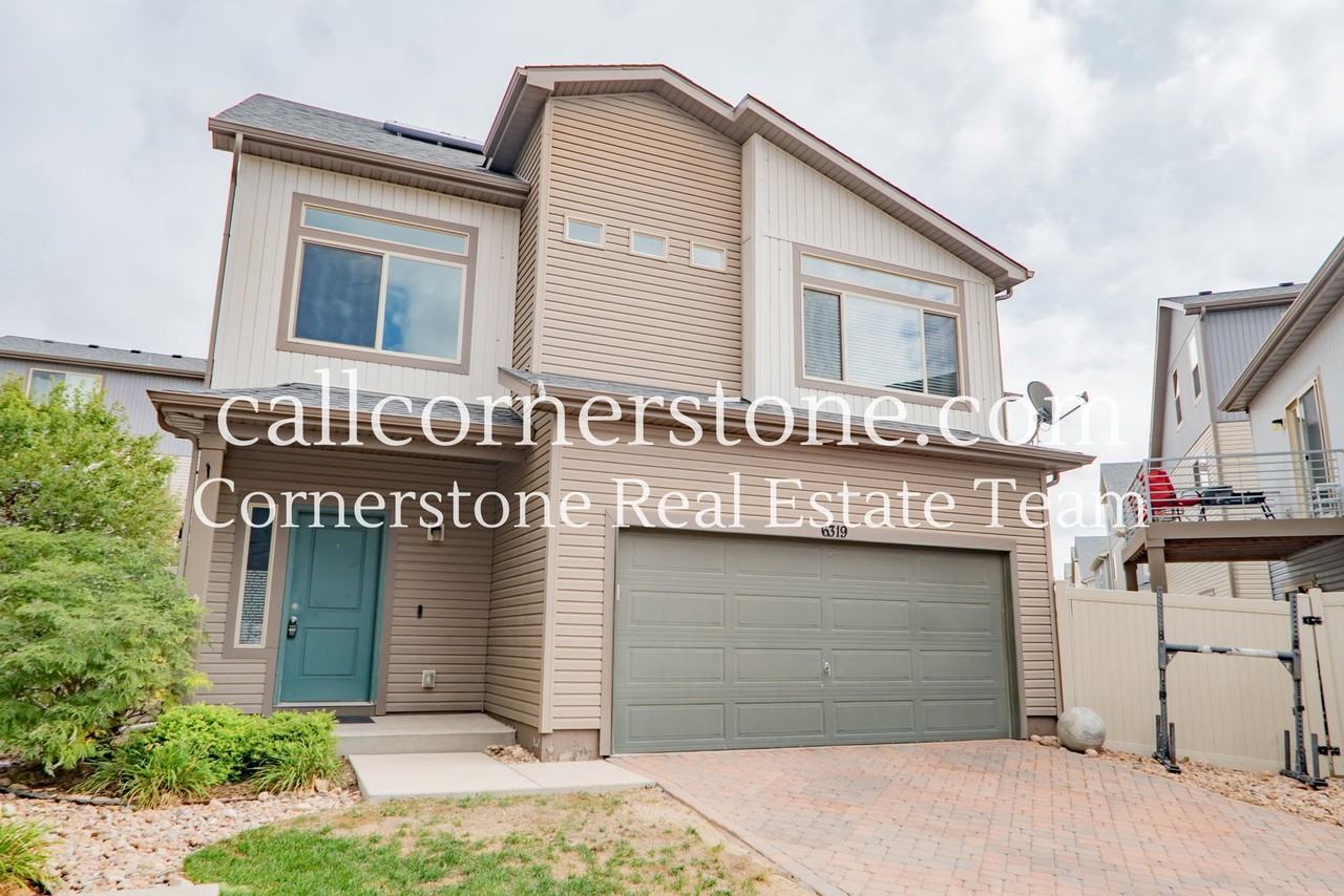 6319 John Muir Trl - Photo 3 of 31
