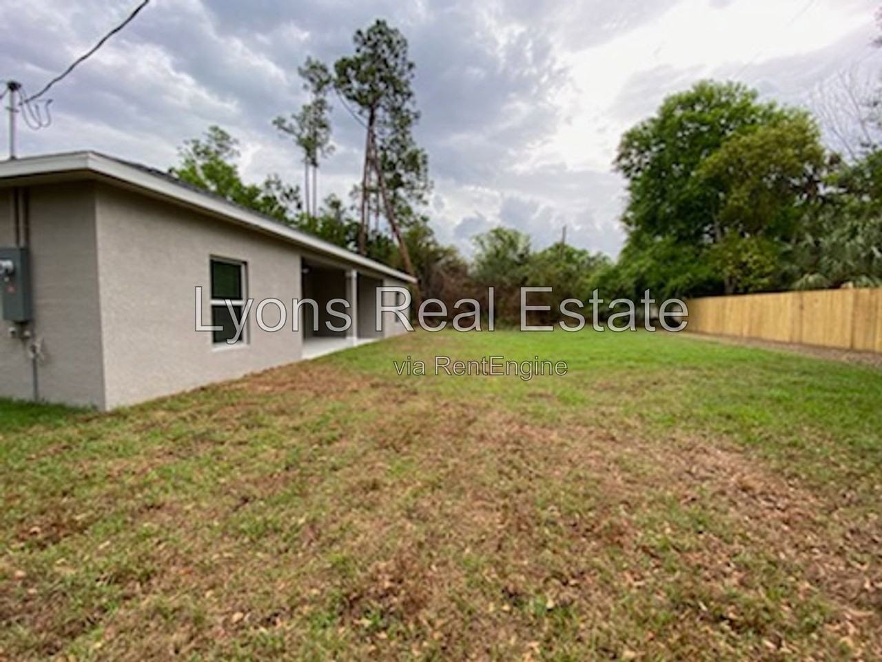 20399 Wilkie Ave - Photo 5 of 50