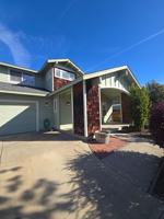 featured image of 2405 Nw Antler Ct
