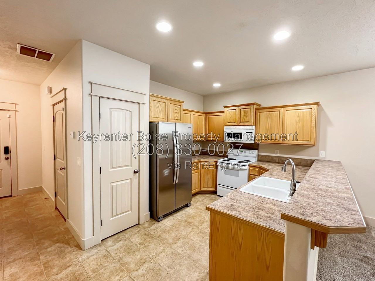 2246 S Dorothy Ave - Photo 5 of 15