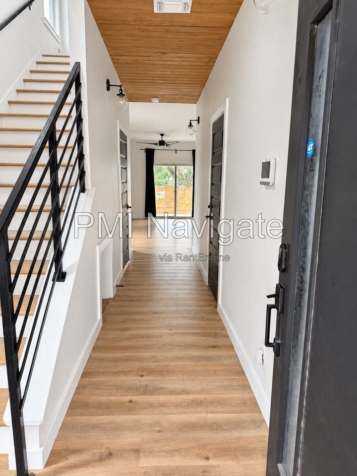 814 N Gevers St - Photo 3 of 21