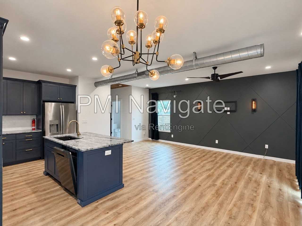 814 N Gevers St - Photo 4 of 21