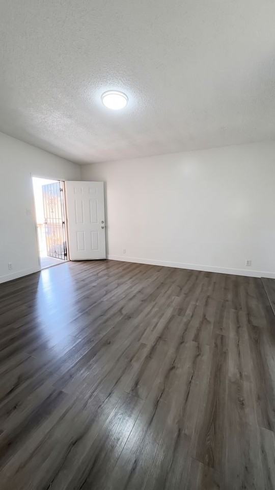 4707 S Figueroa St #4A - Photo 5 of 6