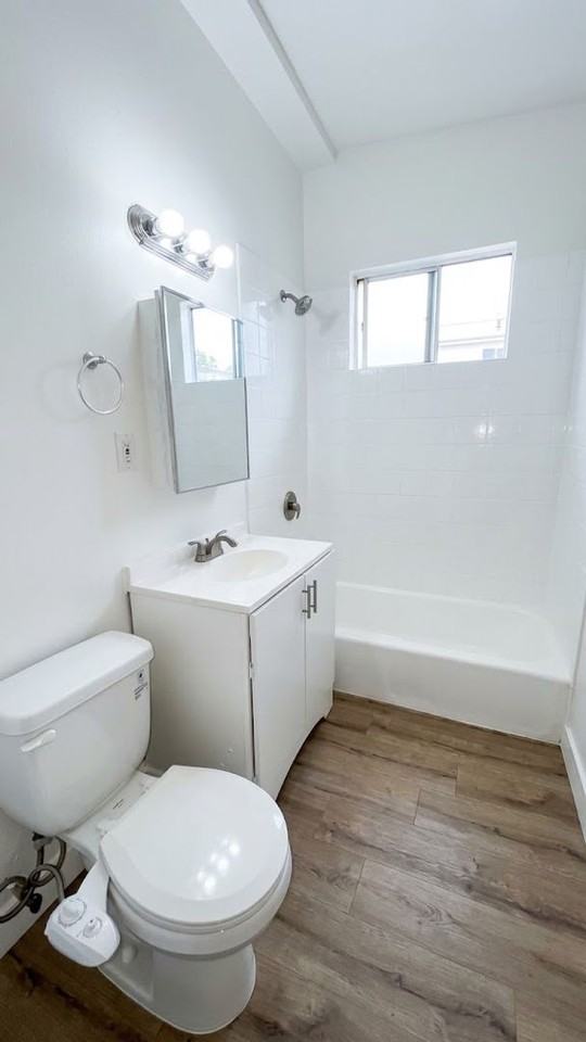 4707 S Figueroa St #4A - Photo 6 of 6