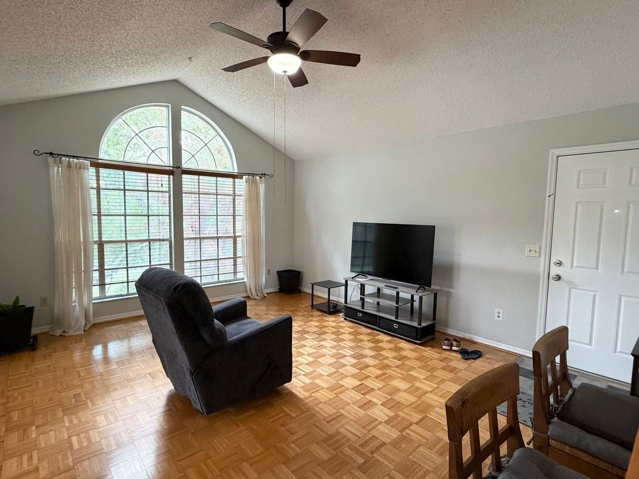 1141 Exceller Ct #201 - Photo 4 of 24