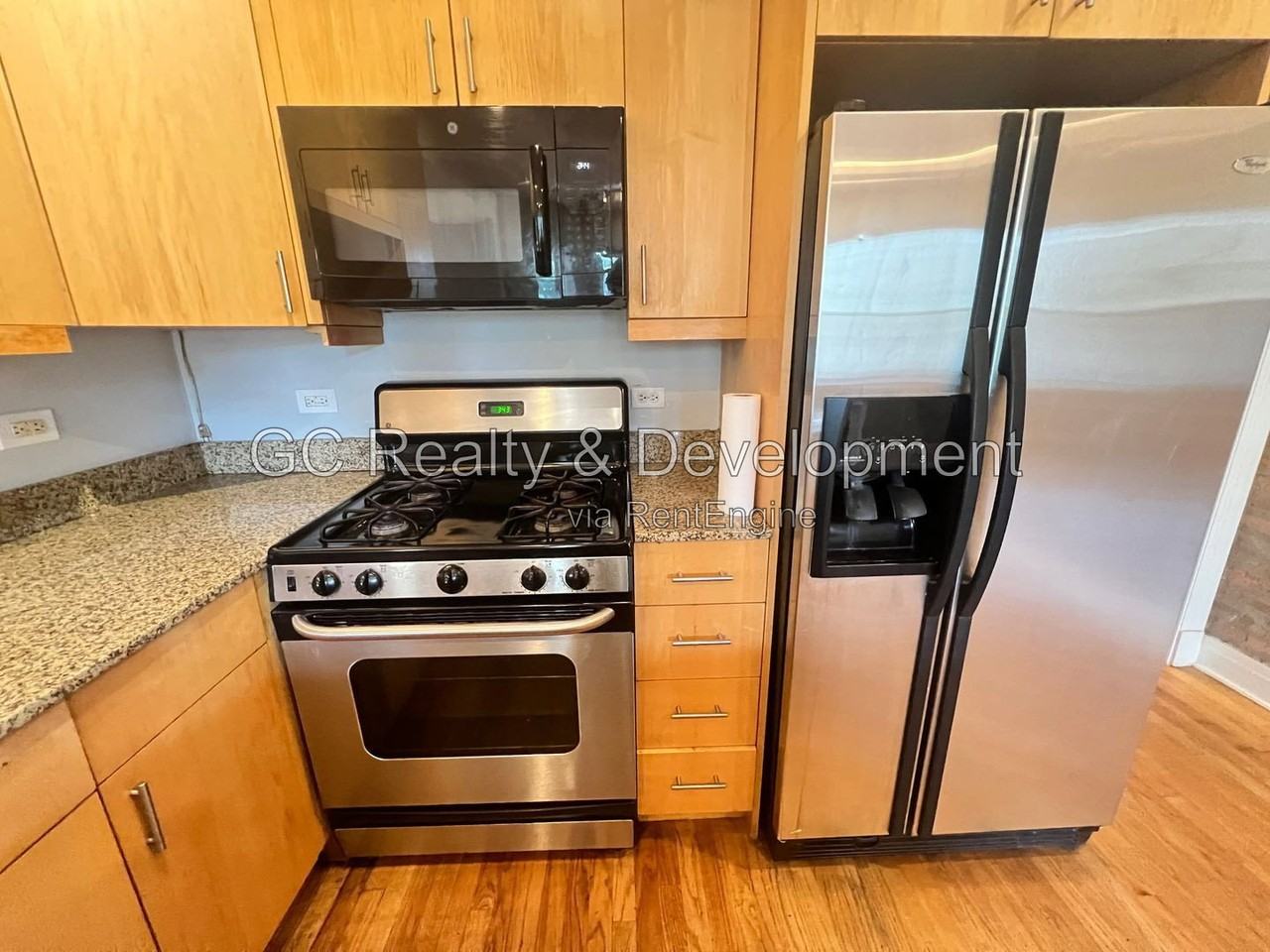 4943 S Michigan Ave #2S - Photo 2 of 23