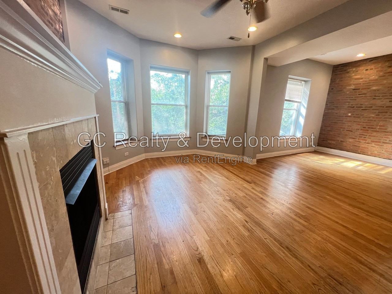 4943 S Michigan Ave #2S - Photo 4 of 23