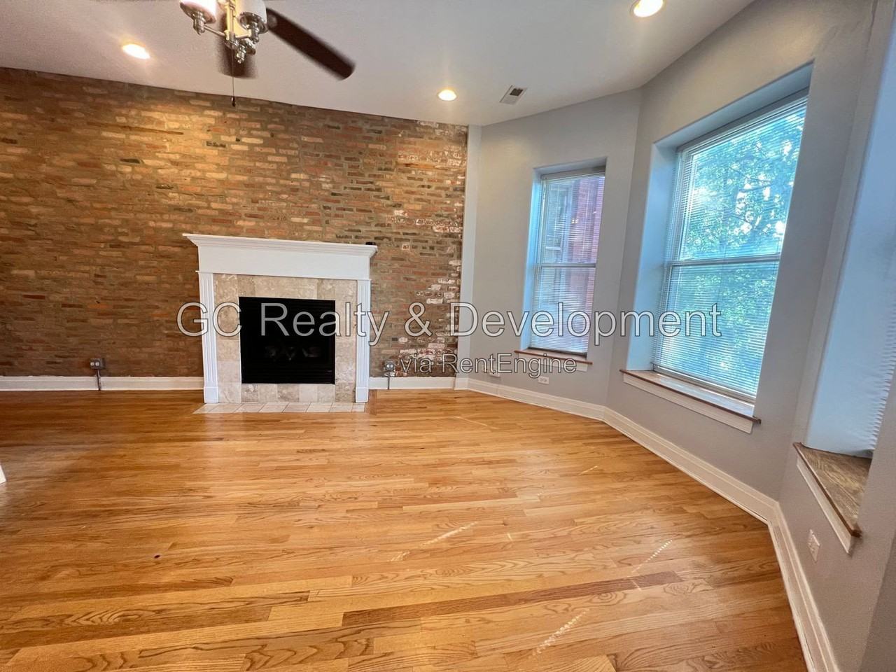4943 S Michigan Ave #2S - Photo 5 of 23