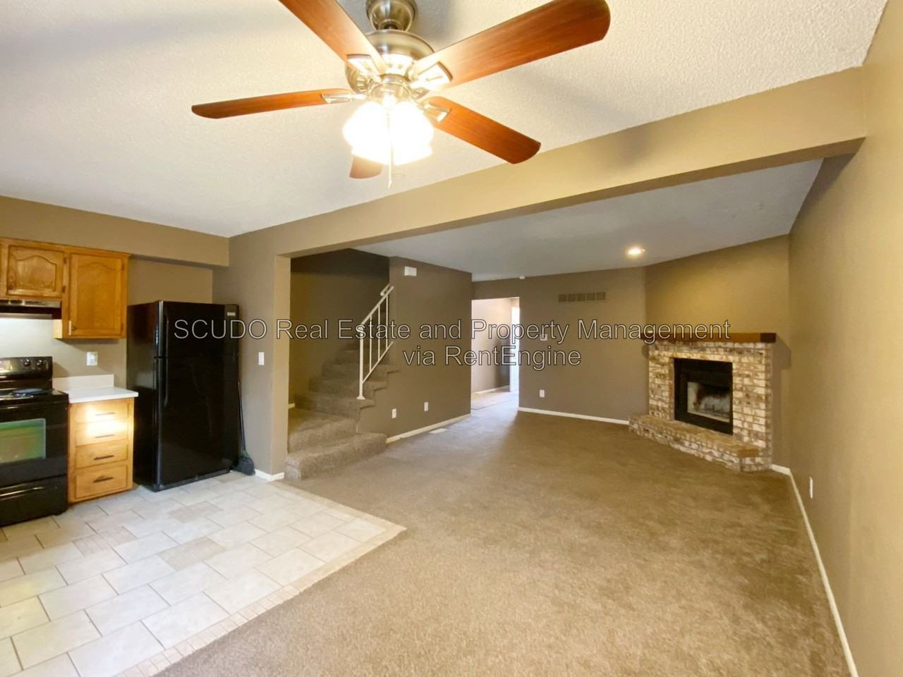 510 Ne Malibu Dr - Photo 3 of 15