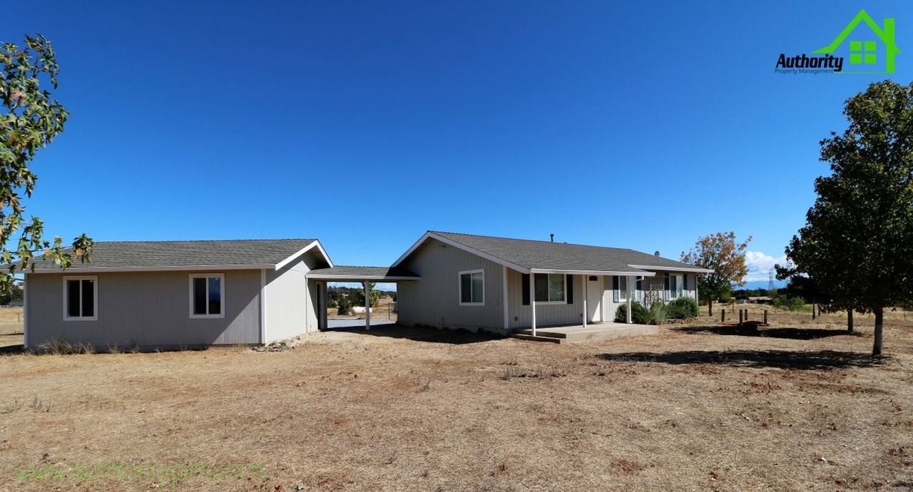 3614 Kimball Plains Rd - Photo 2 of 22