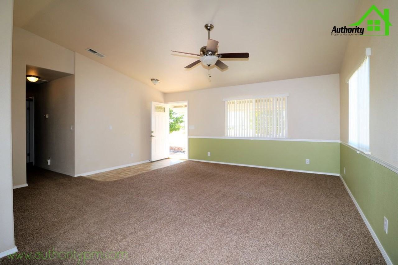 3614 Kimball Plains Rd - Photo 6 of 22