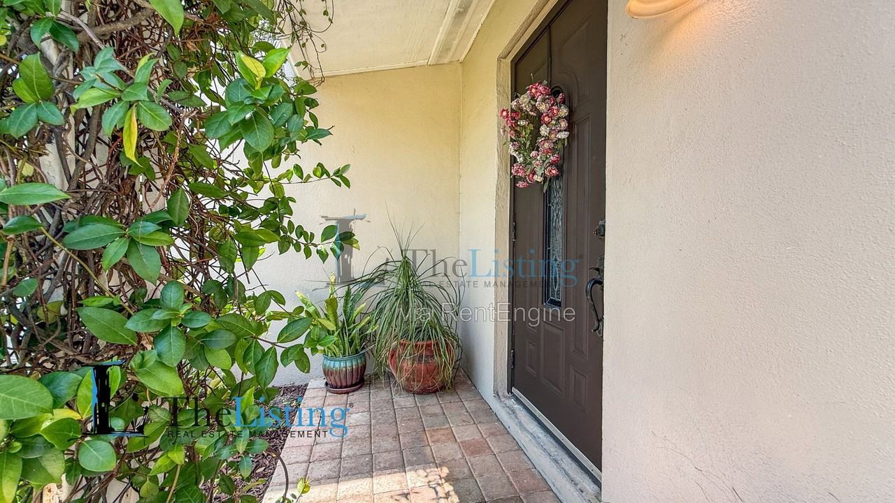 4501 S Cortez Ave - Photo 6 of 44