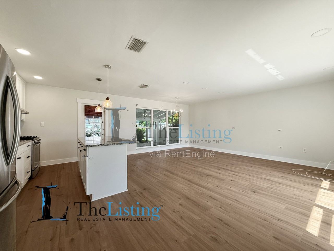 4501 S Cortez Ave - Photo 7 of 44
