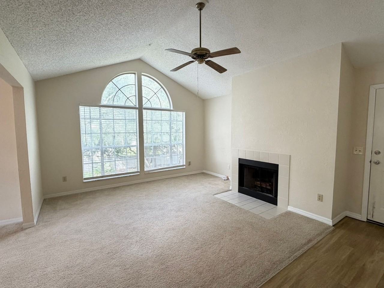 1140 Exceller Ct #202 - Photo 4 of 21