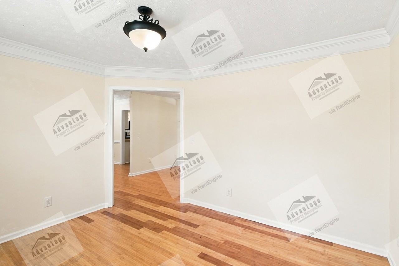 1609 Ravens Run - Photo 6 of 18