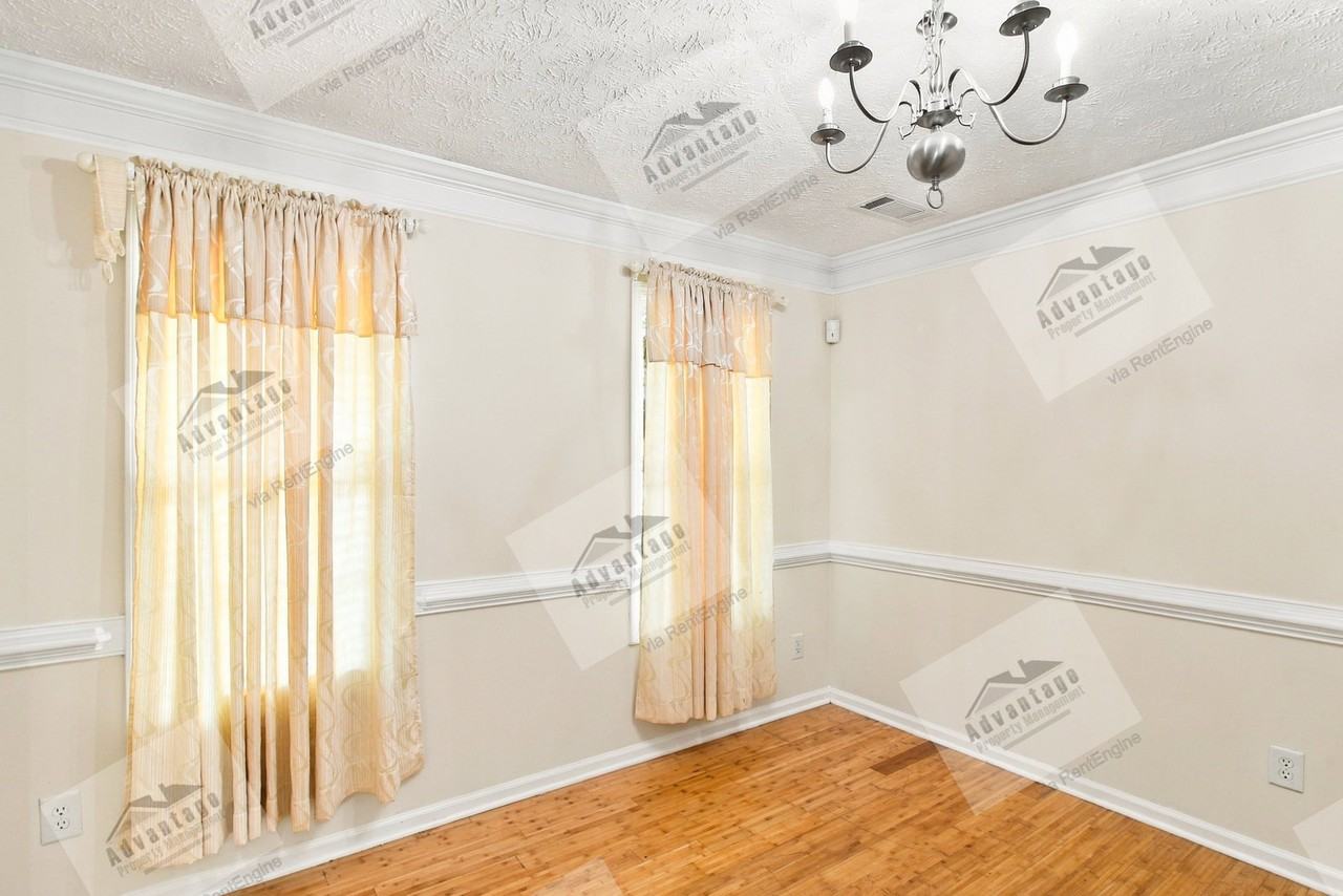 1609 Ravens Run - Photo 7 of 18