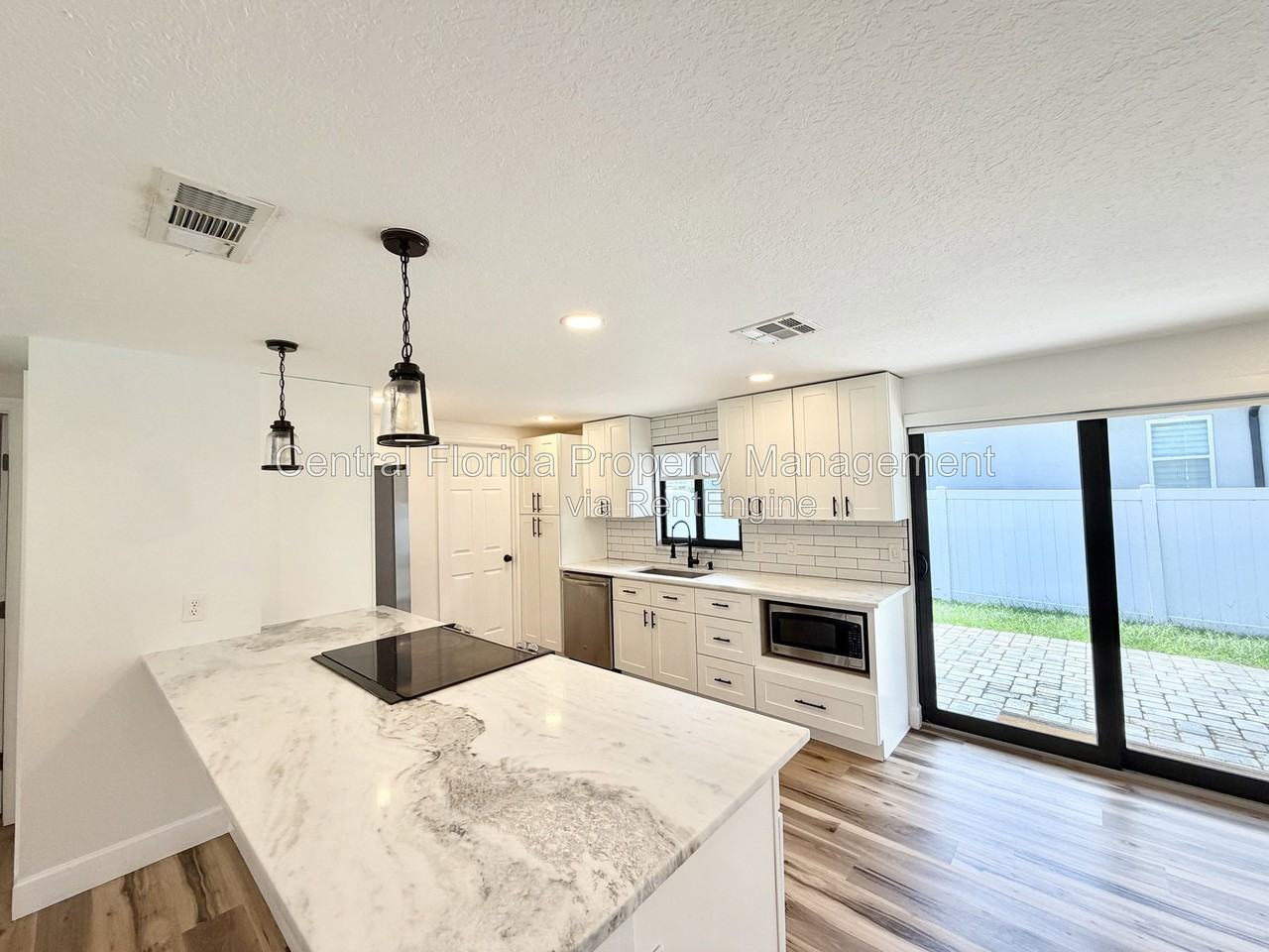 371 E 3rd St - Photo 5 of 23