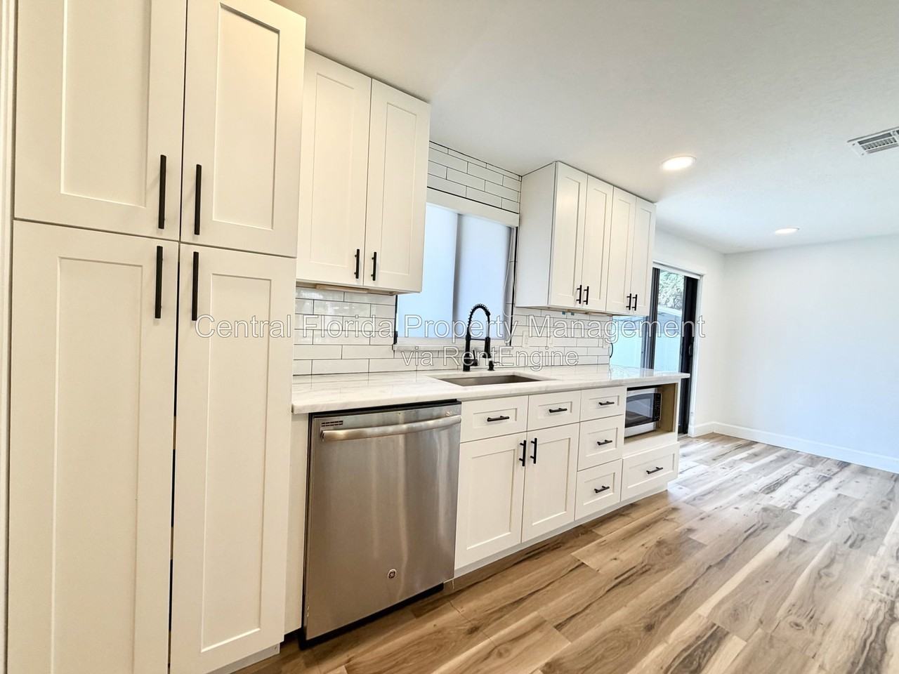 371 E 3rd St - Photo 6 of 23