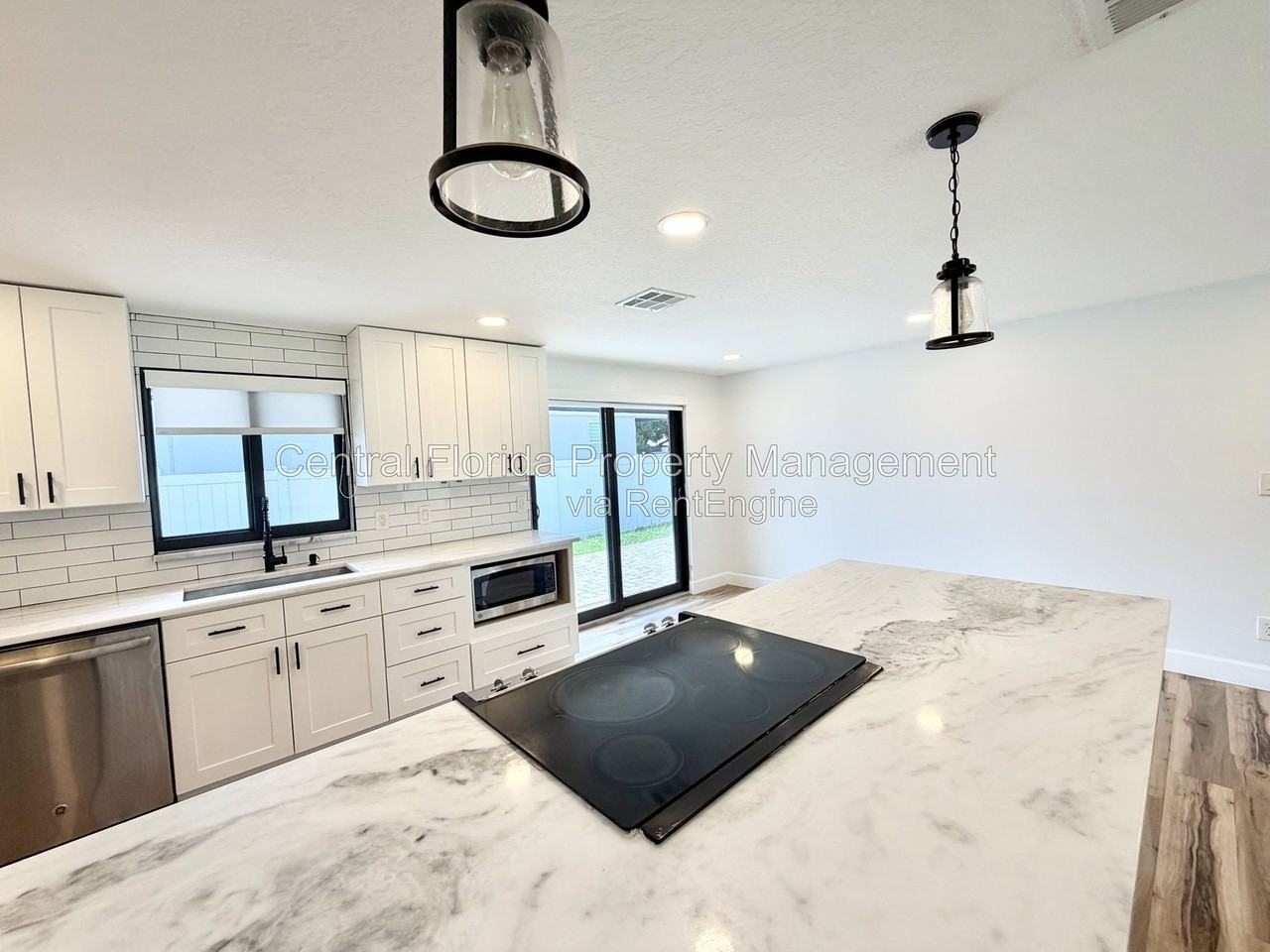 371 E 3rd St - Photo 7 of 23