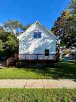 featured image of 654 E Isabella Ave #2