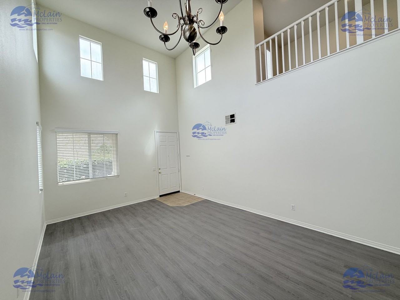 787 Kirkwall Dr - Photo 4 of 39