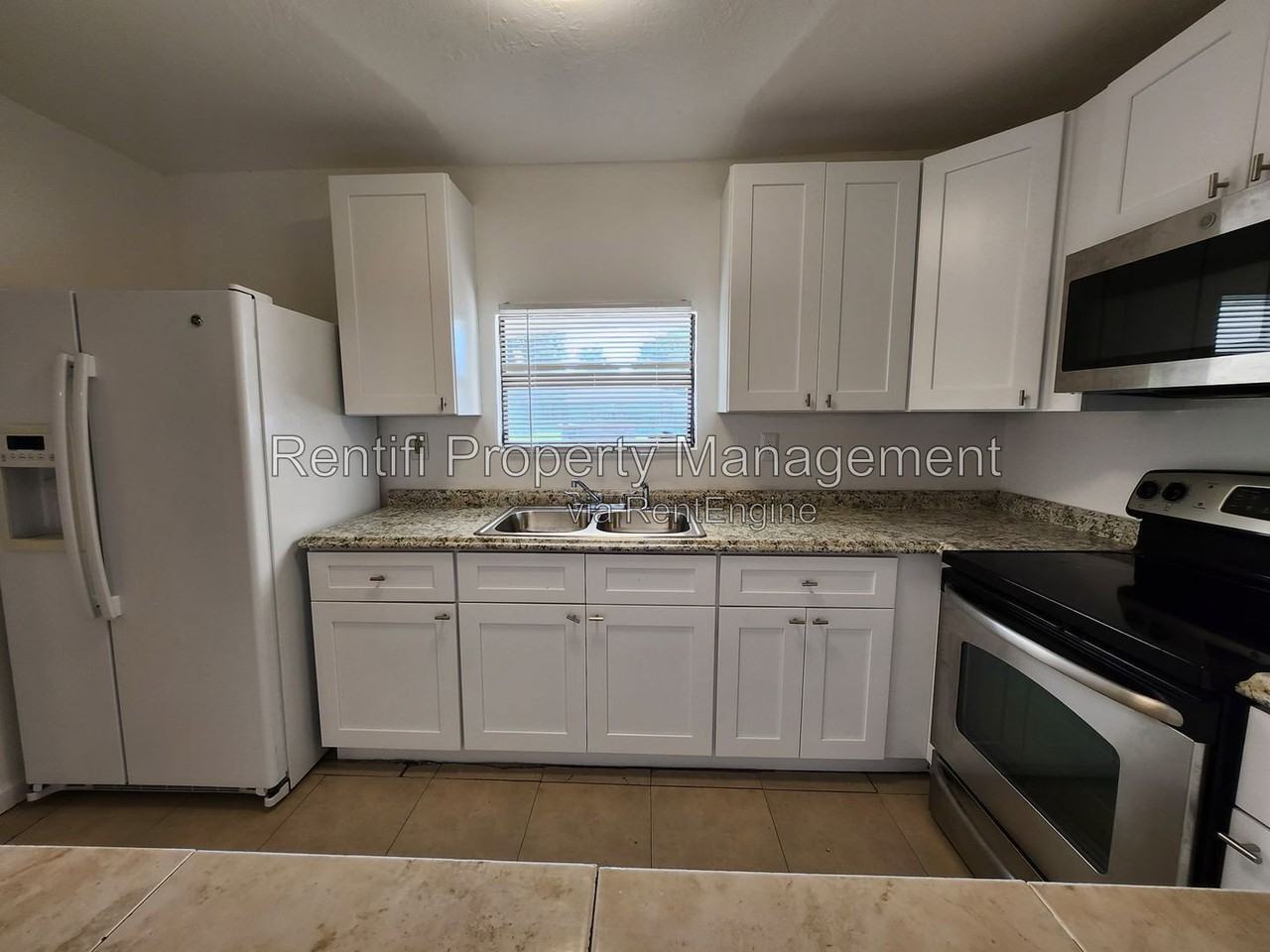 1427 Lura Ave - Photo 6 of 10