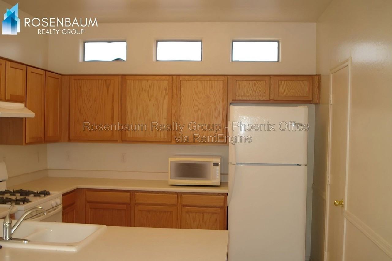 21274 E Roundup Way - Photo 6 of 20