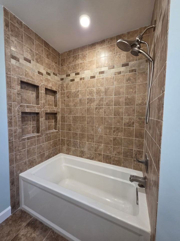 5571 Dennis St - Photo 7 of 16