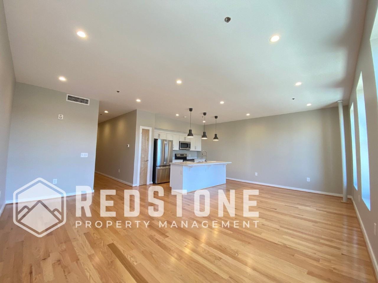 102 W Front St #202 - Photo 2 of 31
