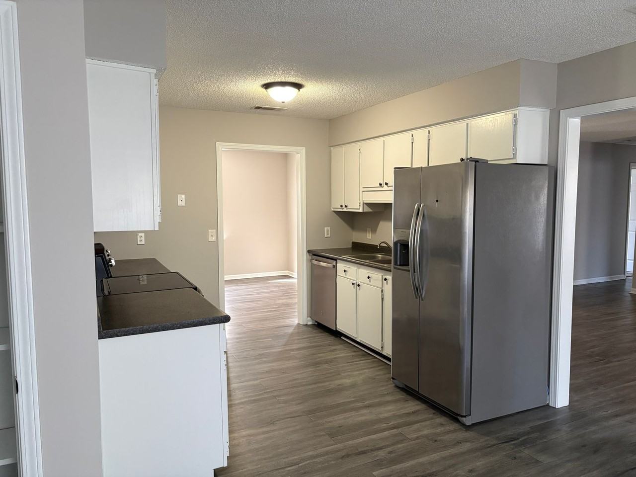 101 Katie Dr - Photo 3 of 19