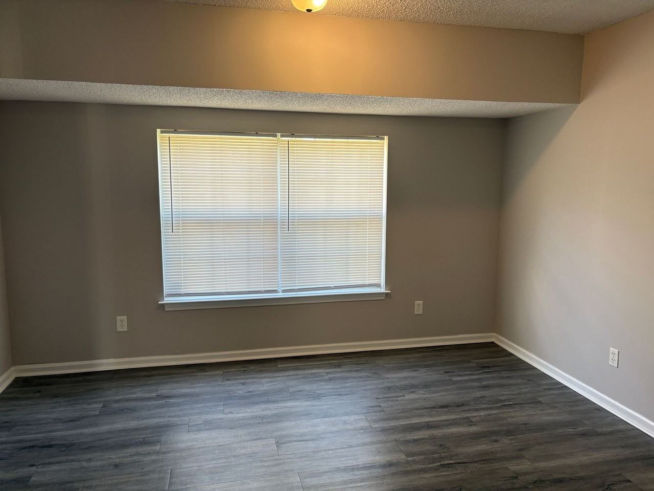 101 Katie Dr - Photo 5 of 19