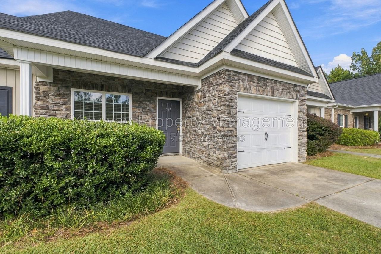 317 High Meadows Pl - Photo 4 of 23