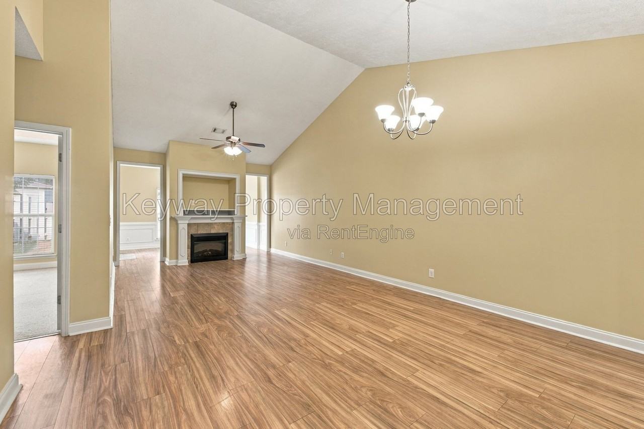 317 High Meadows Pl - Photo 6 of 23