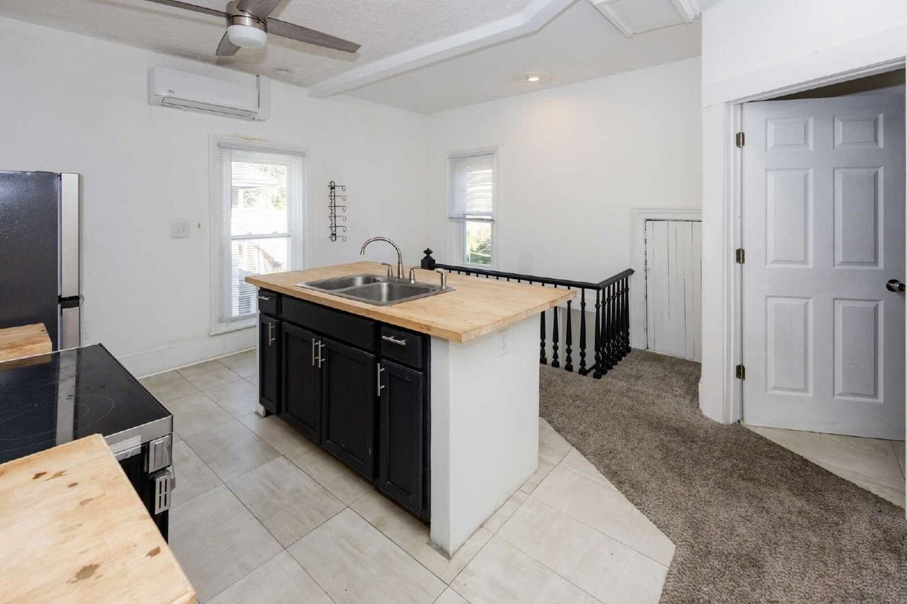 254 W 5th St #B - Photo 7 of 13
