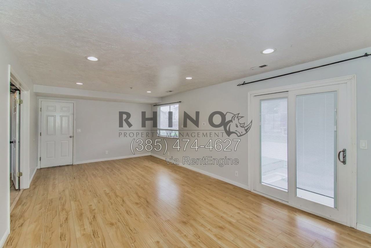 8346 S Helenic Ln - Photo 5 of 22