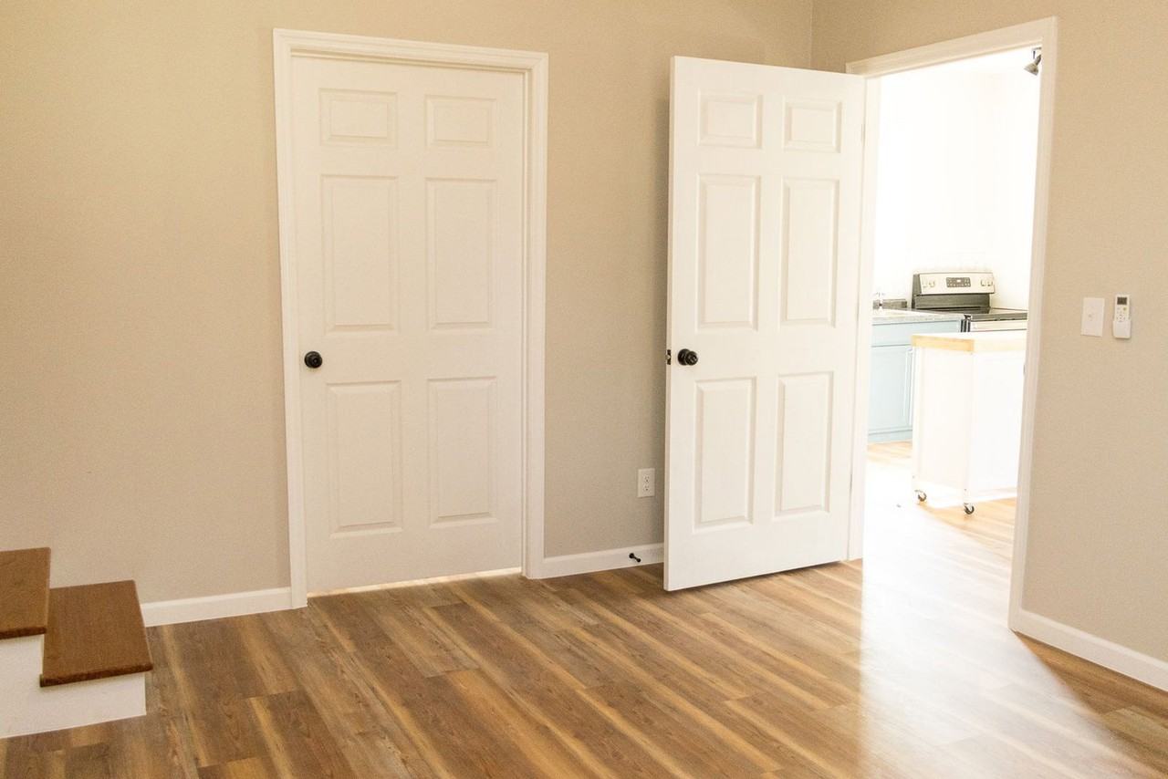413 Glenn St - Photo 4 of 9