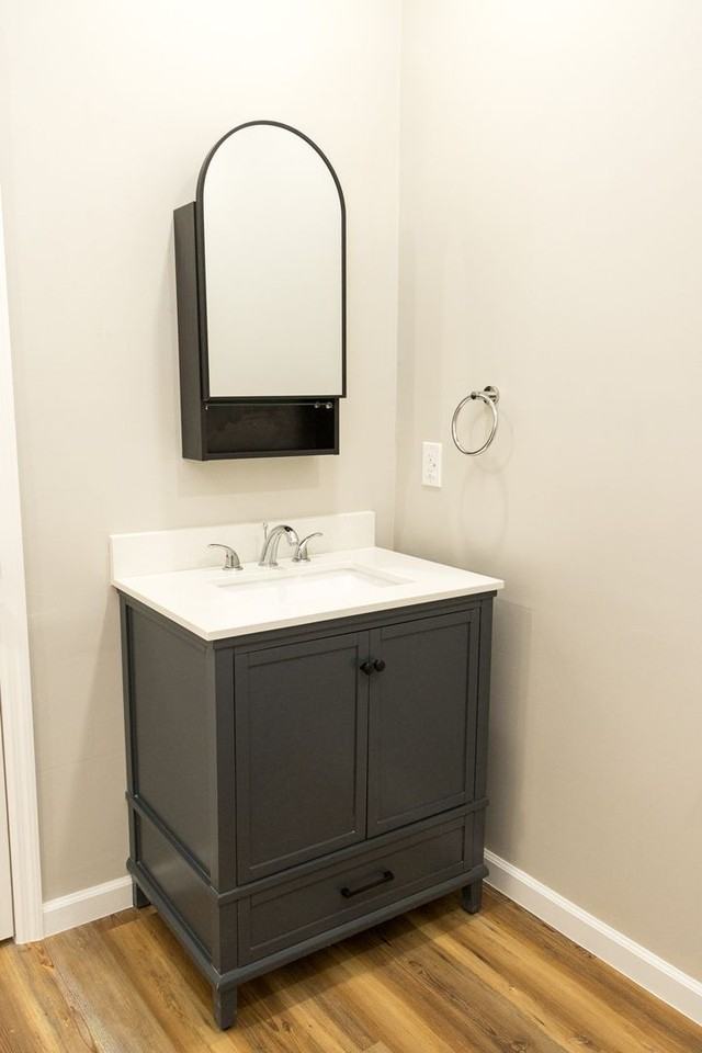 413 Glenn St - Photo 7 of 9