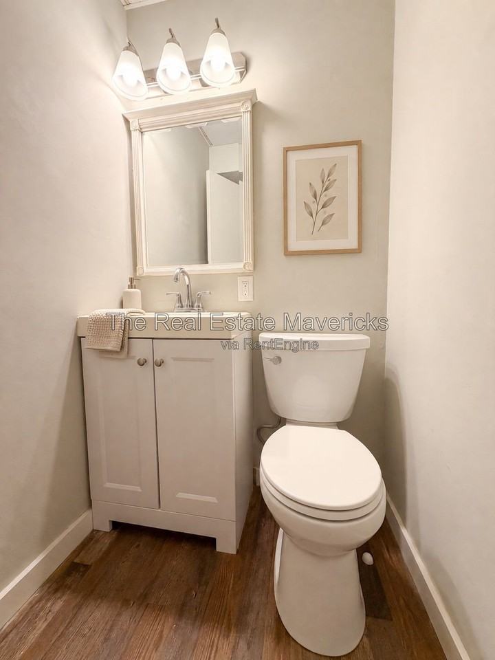 43 Gale St - Photo 5 of 22
