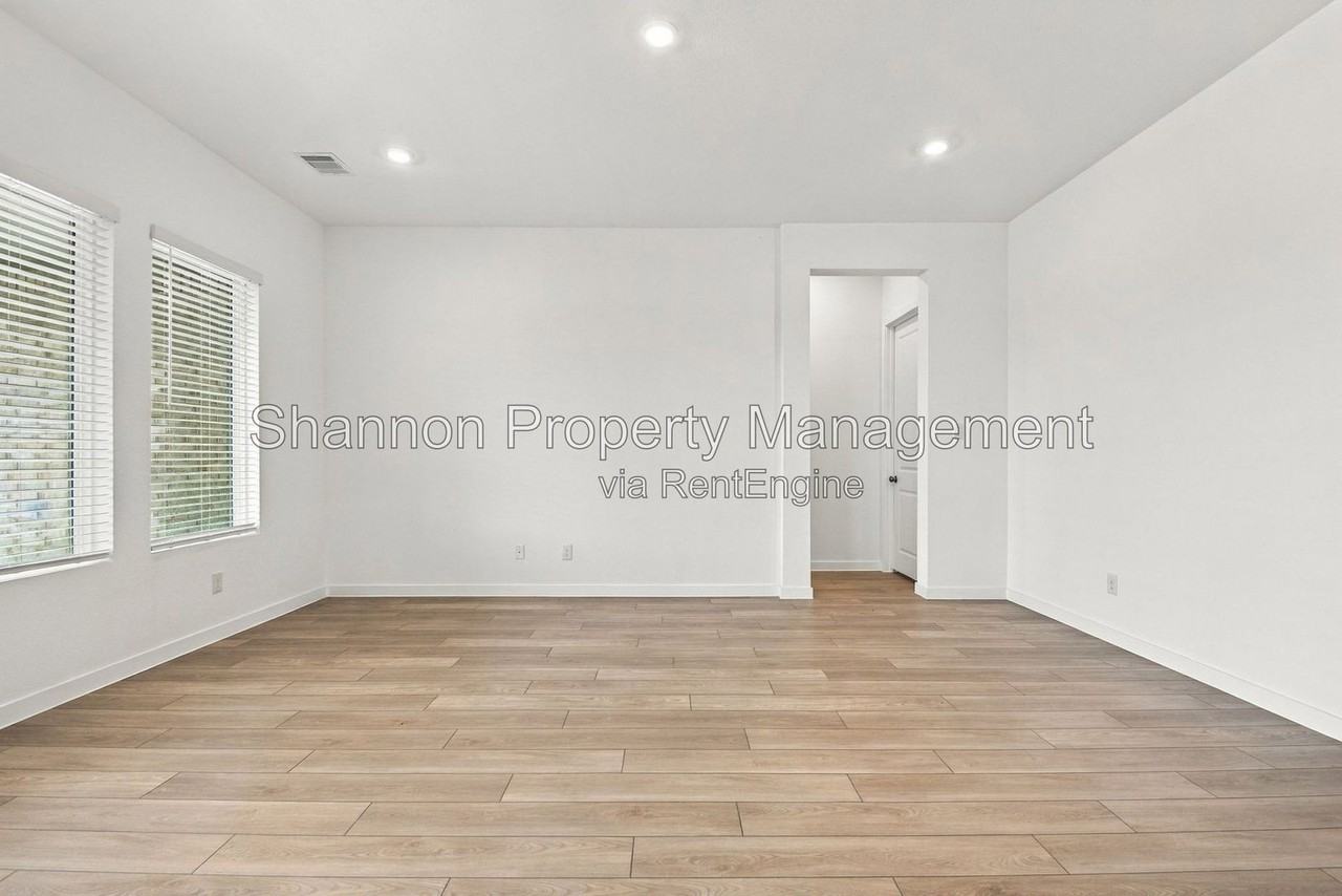 4216 Centennial Ridge Dr - Photo 6 of 41