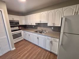 featured image of 926 N Olden Ave