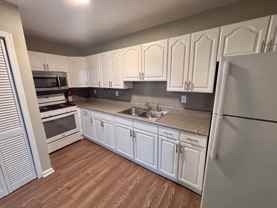 926 N. Olden Ave - Photo 1 of 1