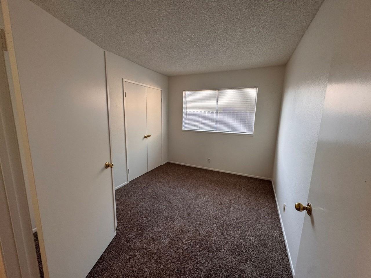 2922 Mesquite Dr - Photo 7 of 11