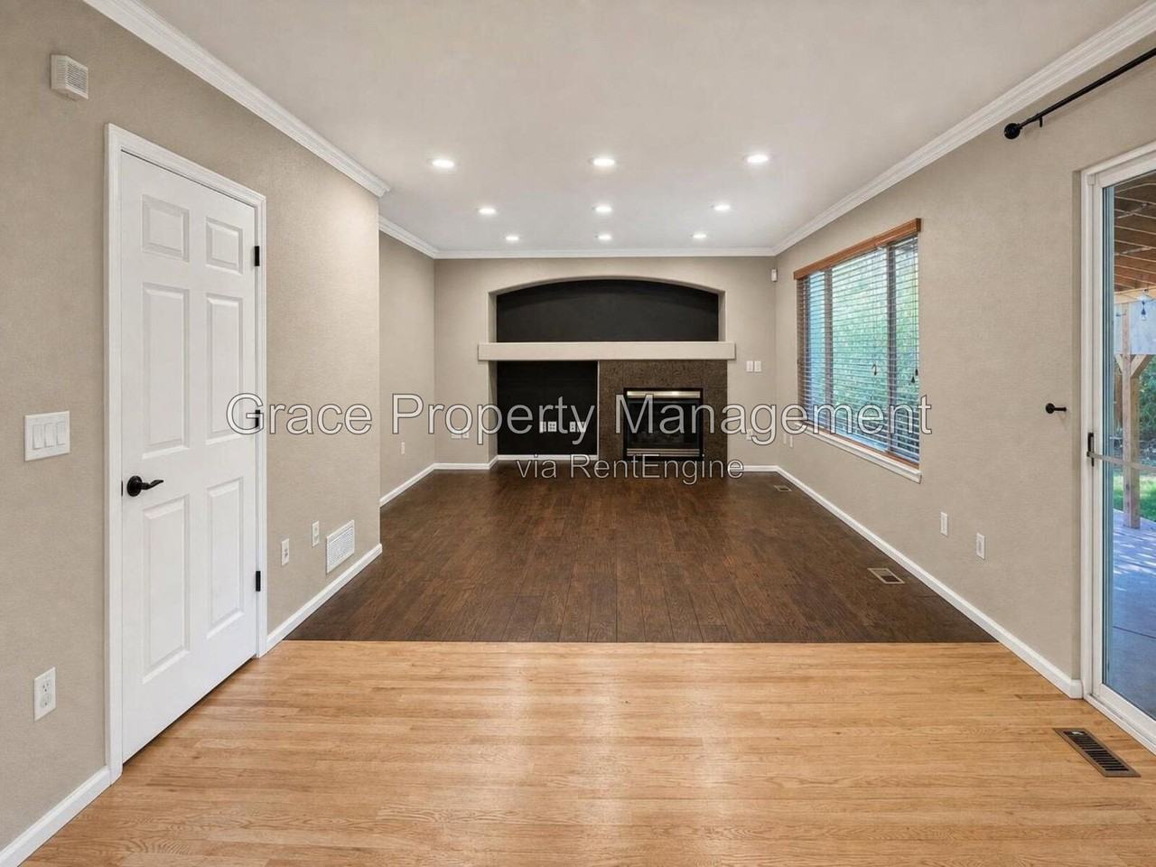 1242 E 100th Pl - Photo 4 of 29