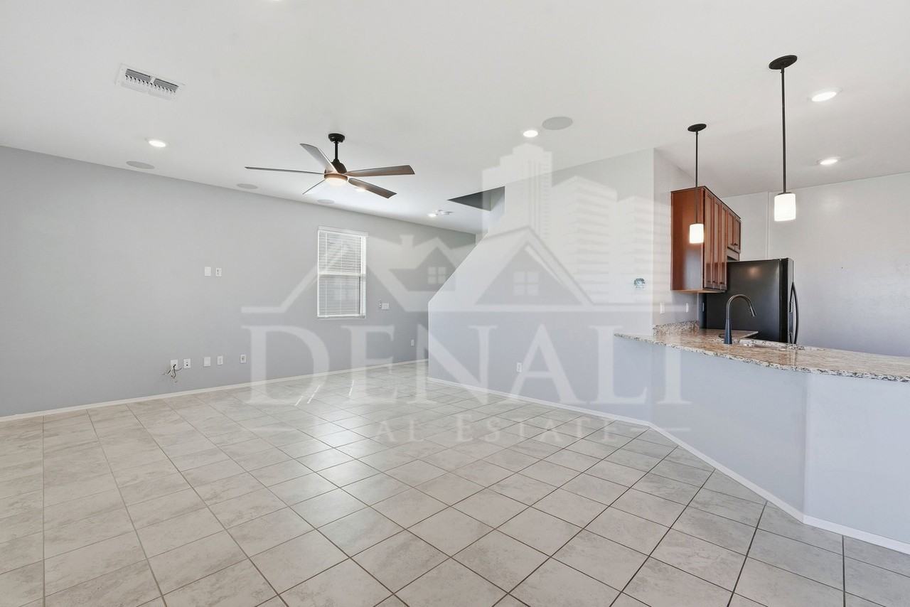4479 S Sunrise Bluff Way - Photo 7 of 40