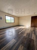 featured image of 959 Bellevue Ave