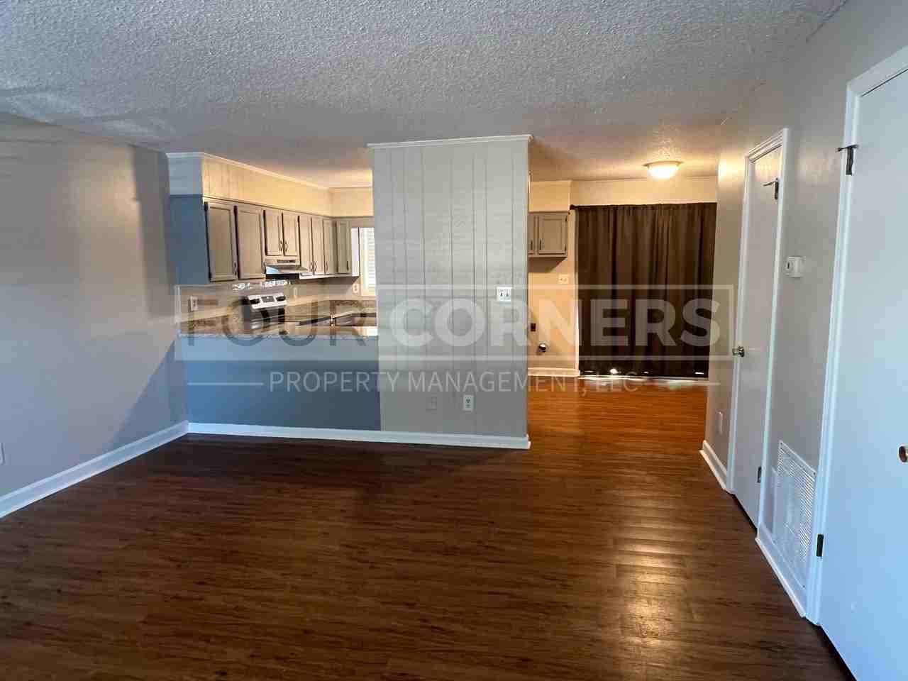 295 W 5th St - Photo 2 of 9